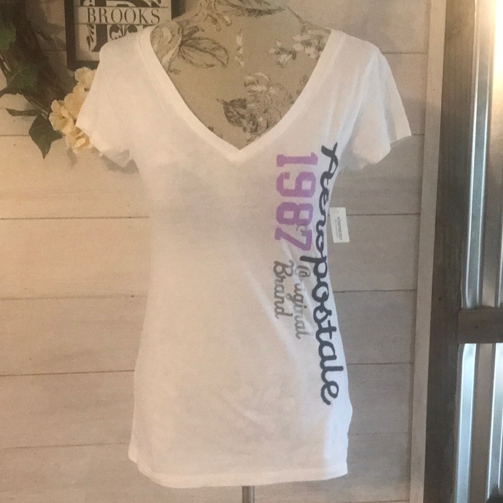 *🆕 Aeropostale White Tshirt L